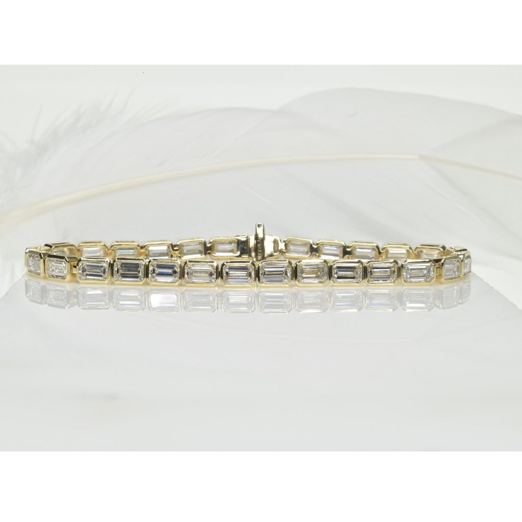 Bezel Set Tennis Bracelet with 0.30ct Emerald Cut Lab Grown Diamonds