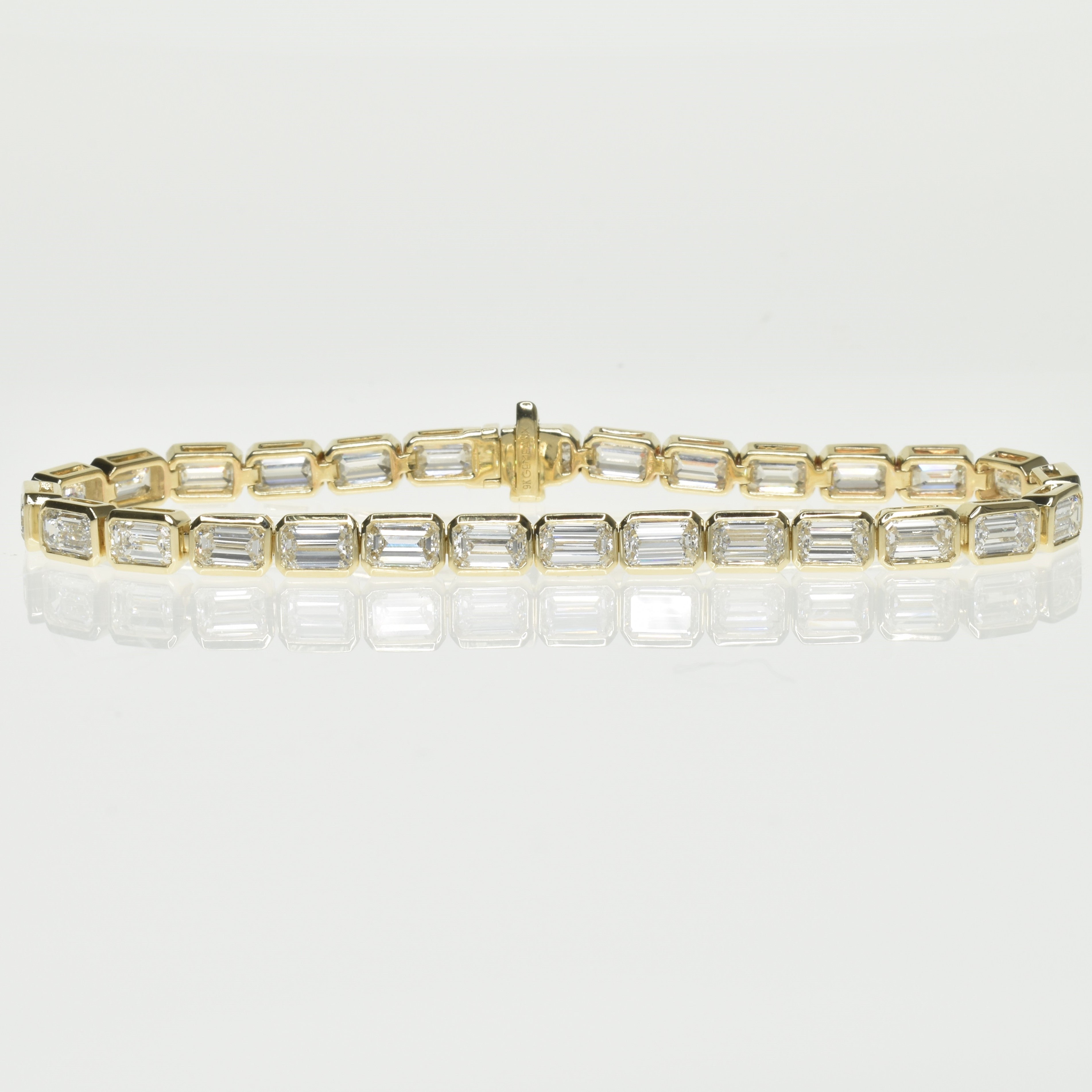 Bezel Set Tennis Bracelet with 0.30ct Emerald Cut Lab Grown Diamonds