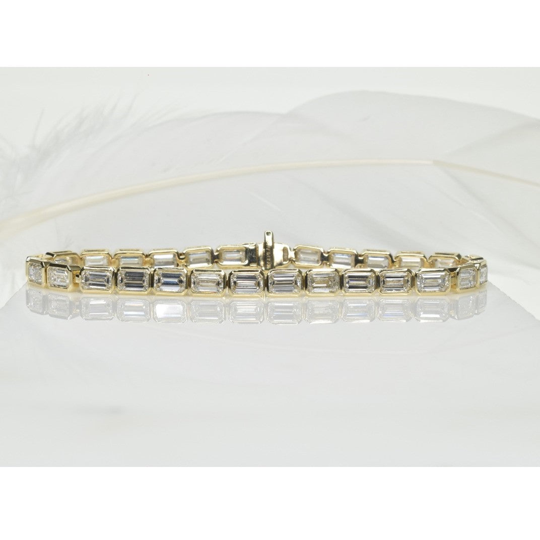 Bezel Set Tennis Bracelet with 0.30ct Emerald Cut Lab Grown Diamonds