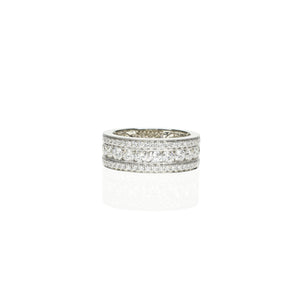 Channel Set Diamond Band with Miligrain detail