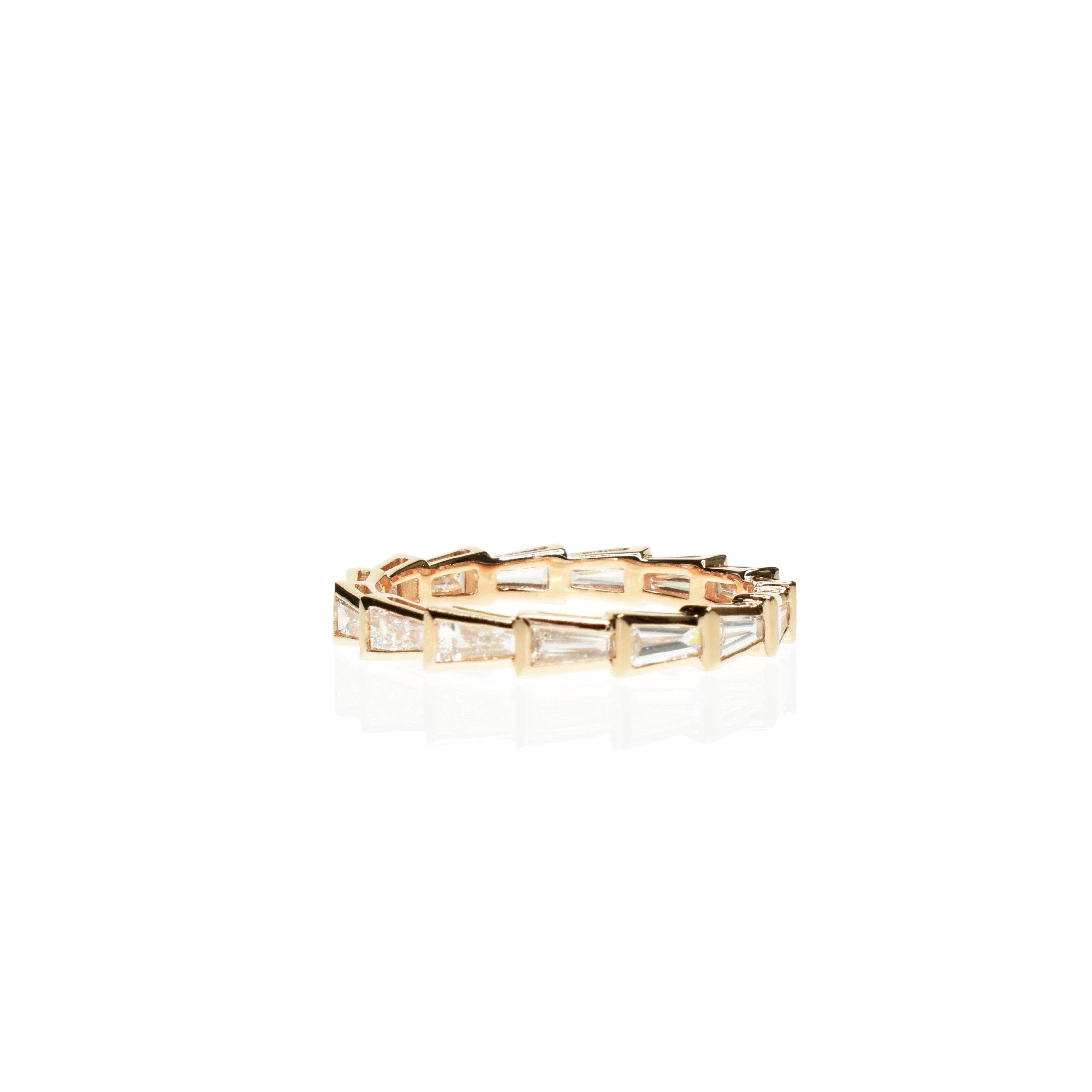 Large Taper Serpent Band