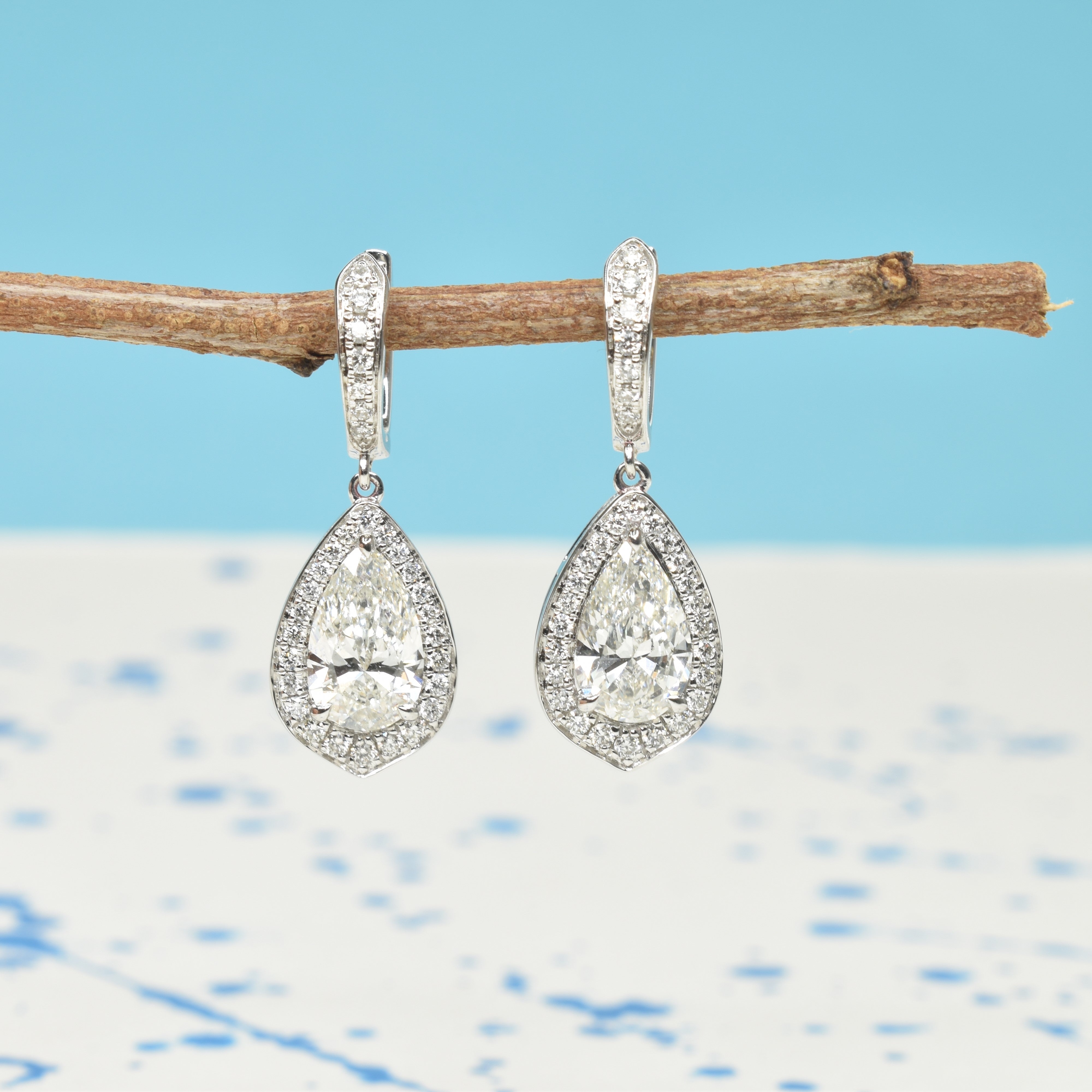 2.6ct Pear Shape Lab Grown Diamond Hanging Earrings