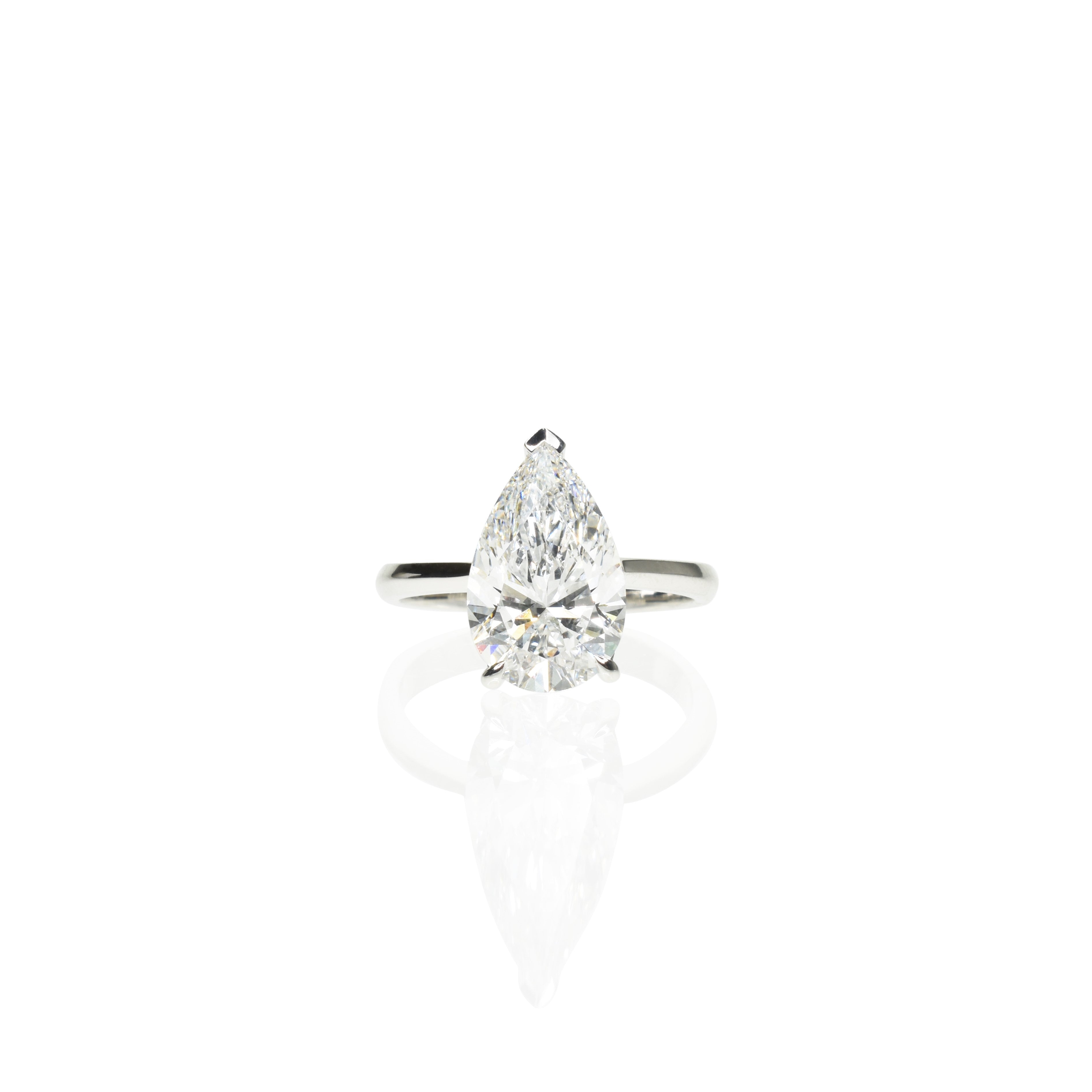 3ct Pear Shape Lab Grown Diamond Engagement Ring in a Classic Setting