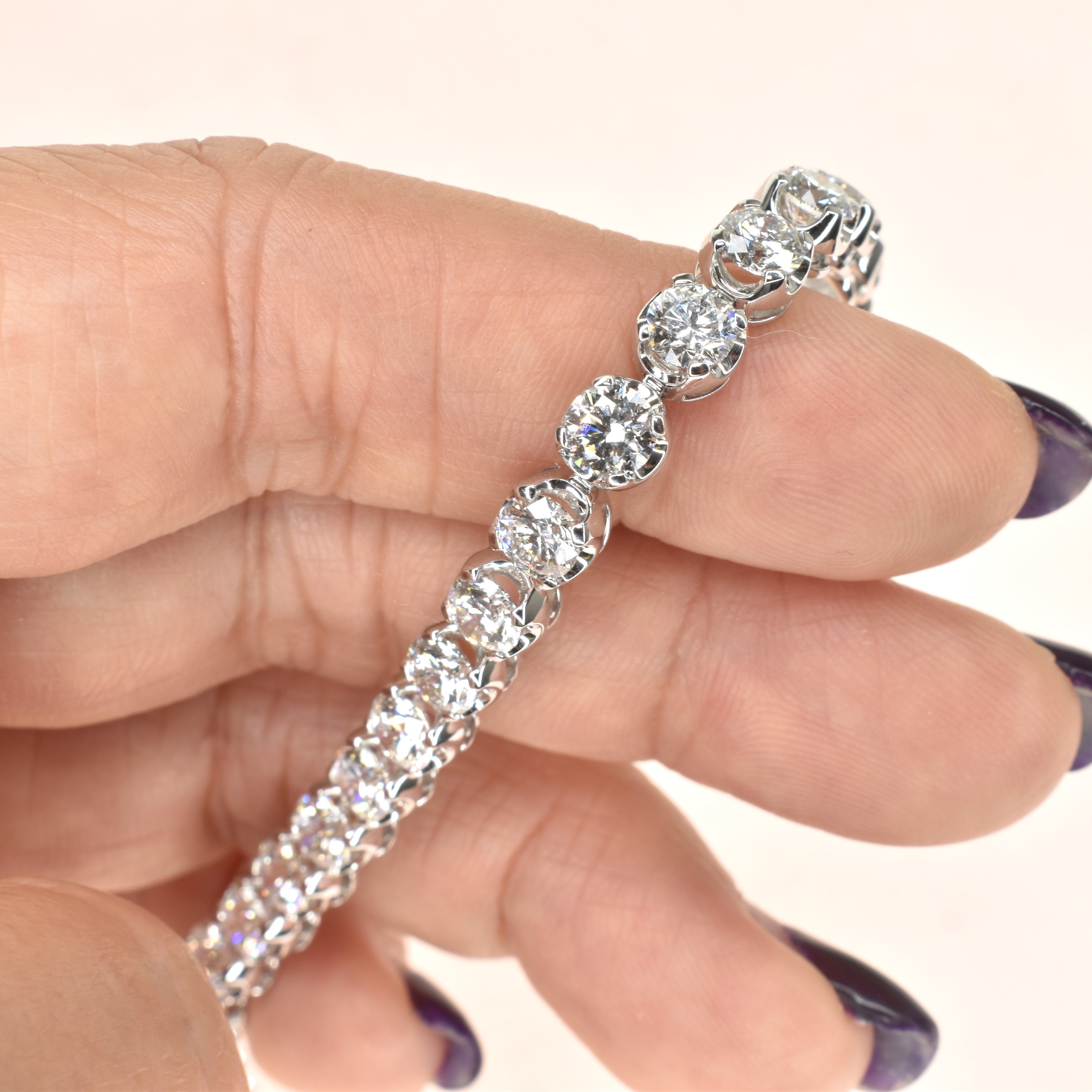 Embrace Bracelet with 4.3mm Diamonds