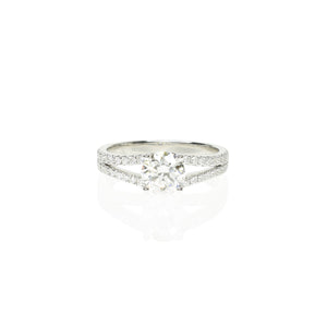 Round Diamond Ring With Split Shank Pave