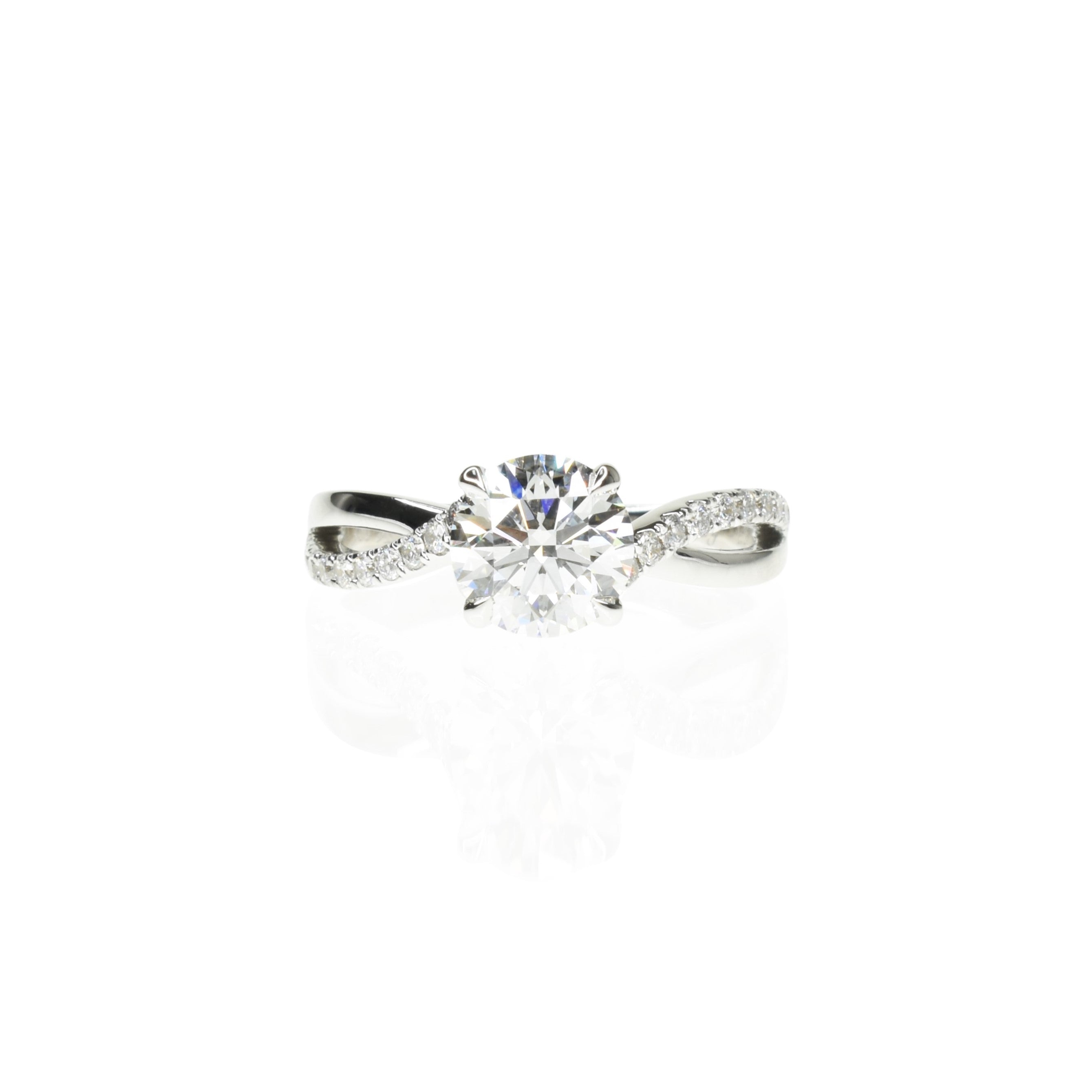 1.5ct Lab Grown Diamond Engagement Ring with an Intertwining Band