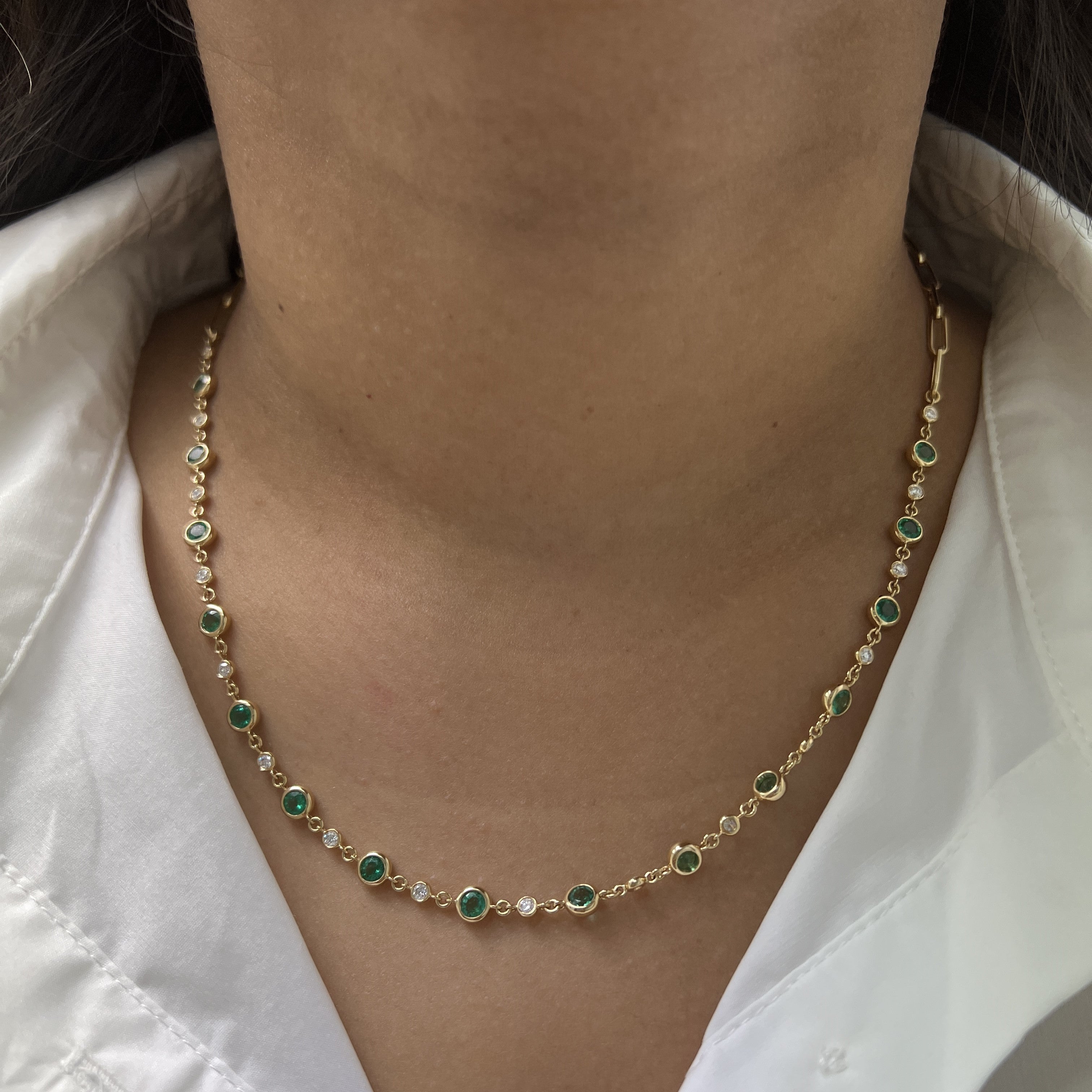 Emerald and diamond half and half chain
