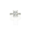 Stunning Lab Grown Radiant Cut Diamond Ring