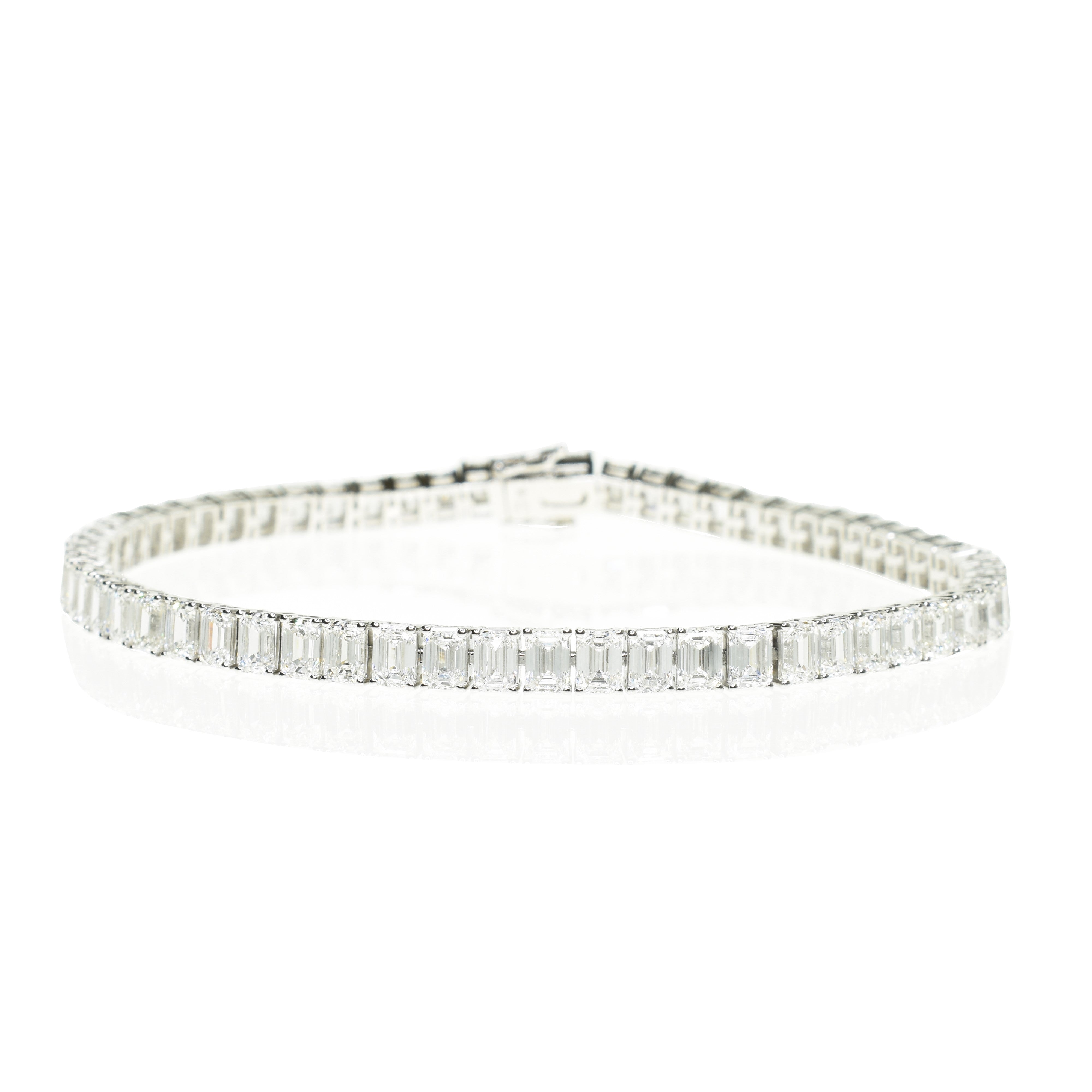 Emerald Cut Tennis Bracelet with 0.15ct Diamonds