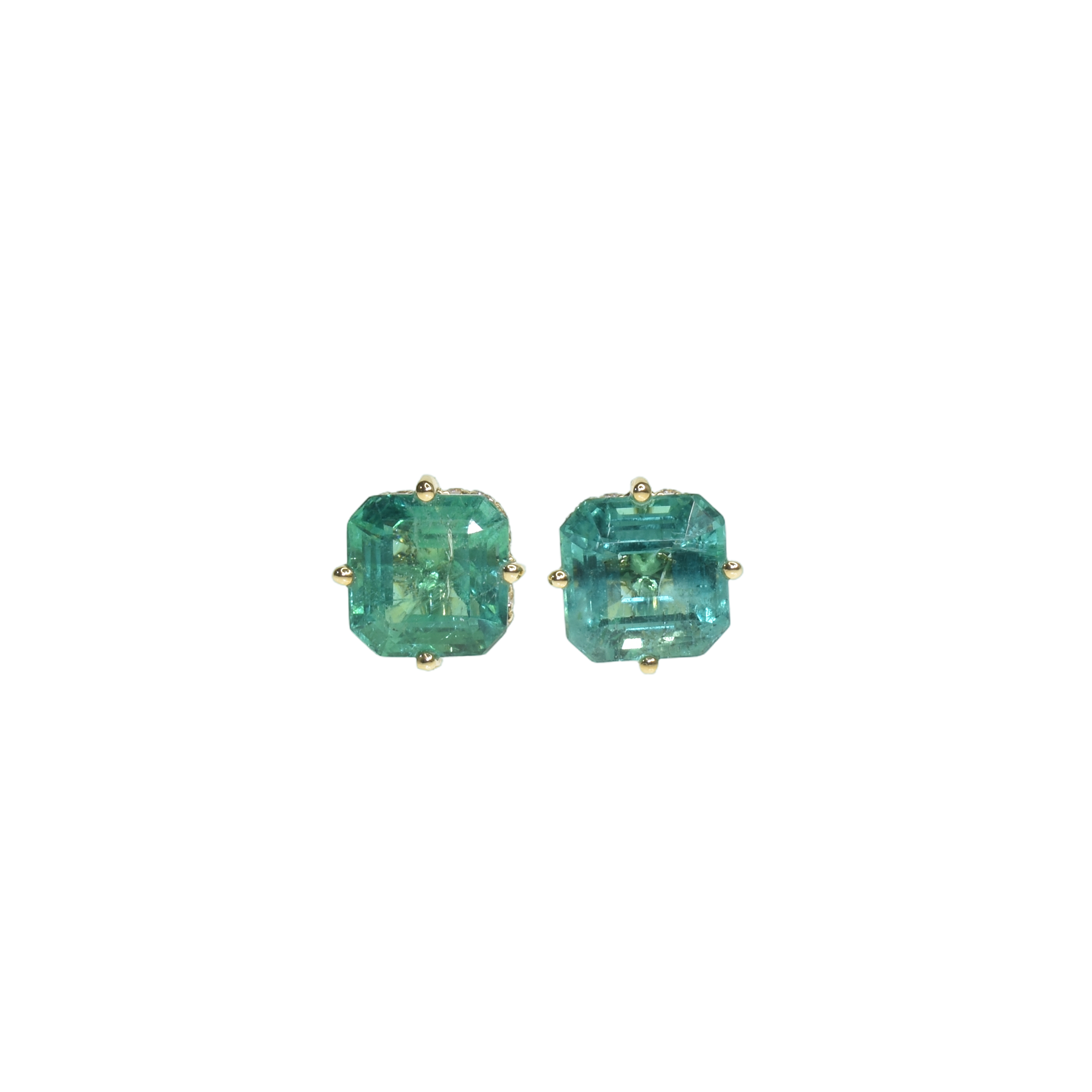 Chic Emerald Earring Studs