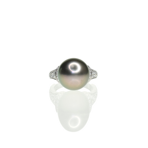 Black Tahitian South Sea Pearl Ring