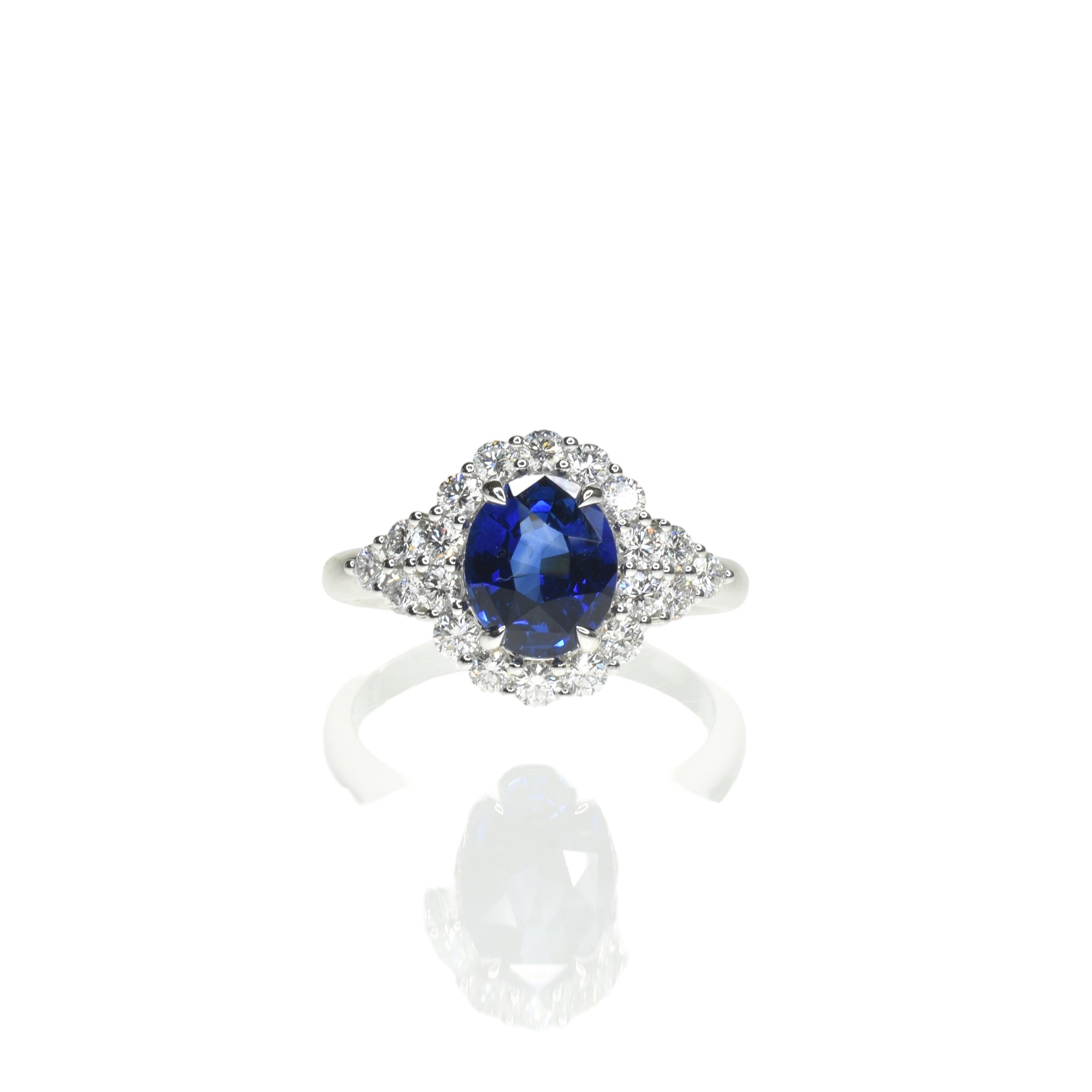 Oval Sapphire with Diamonds