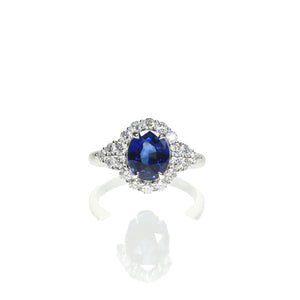 Oval Sapphire with Diamonds