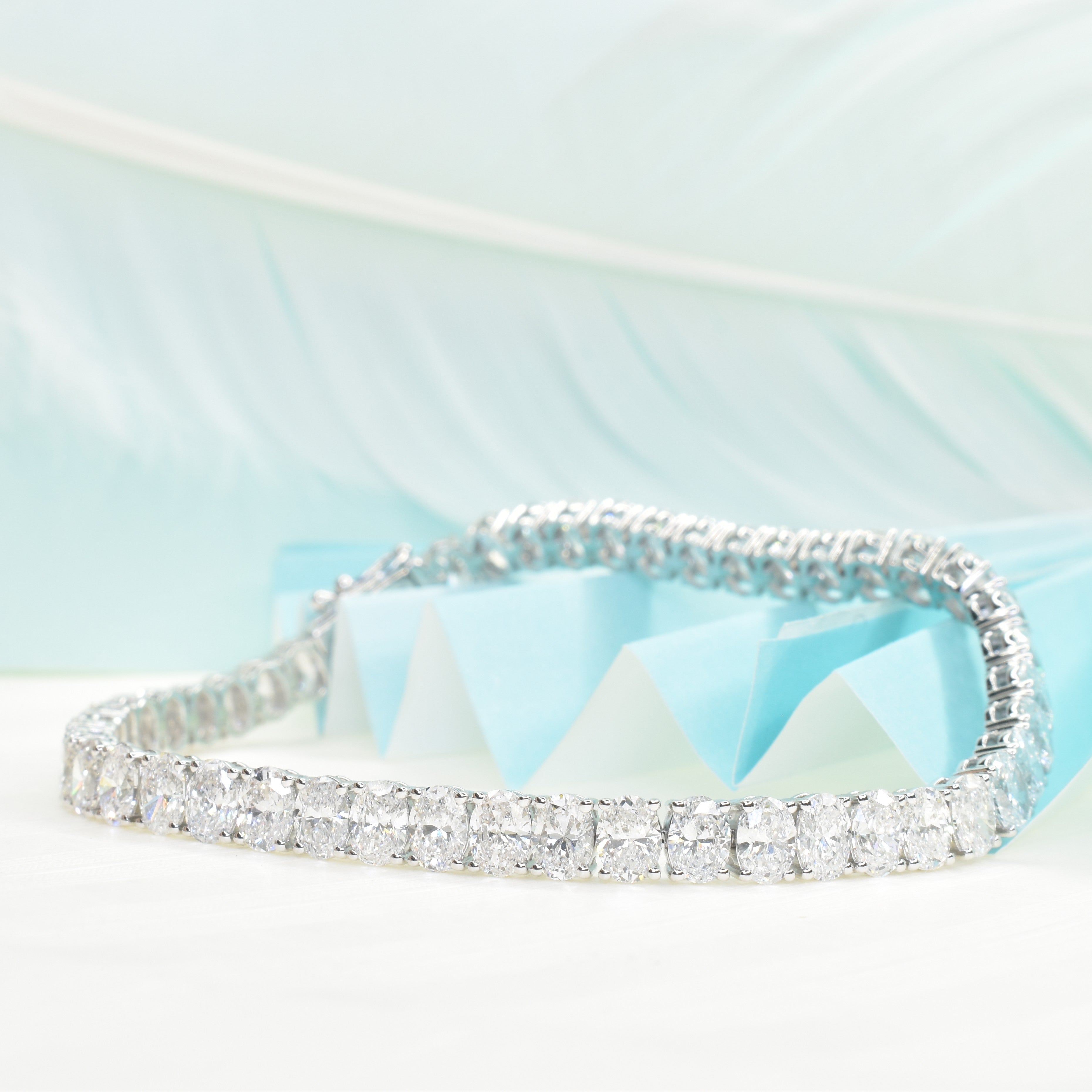 Lab Grown Diamond Bracelet with 0.20ct Oval Diamonds
