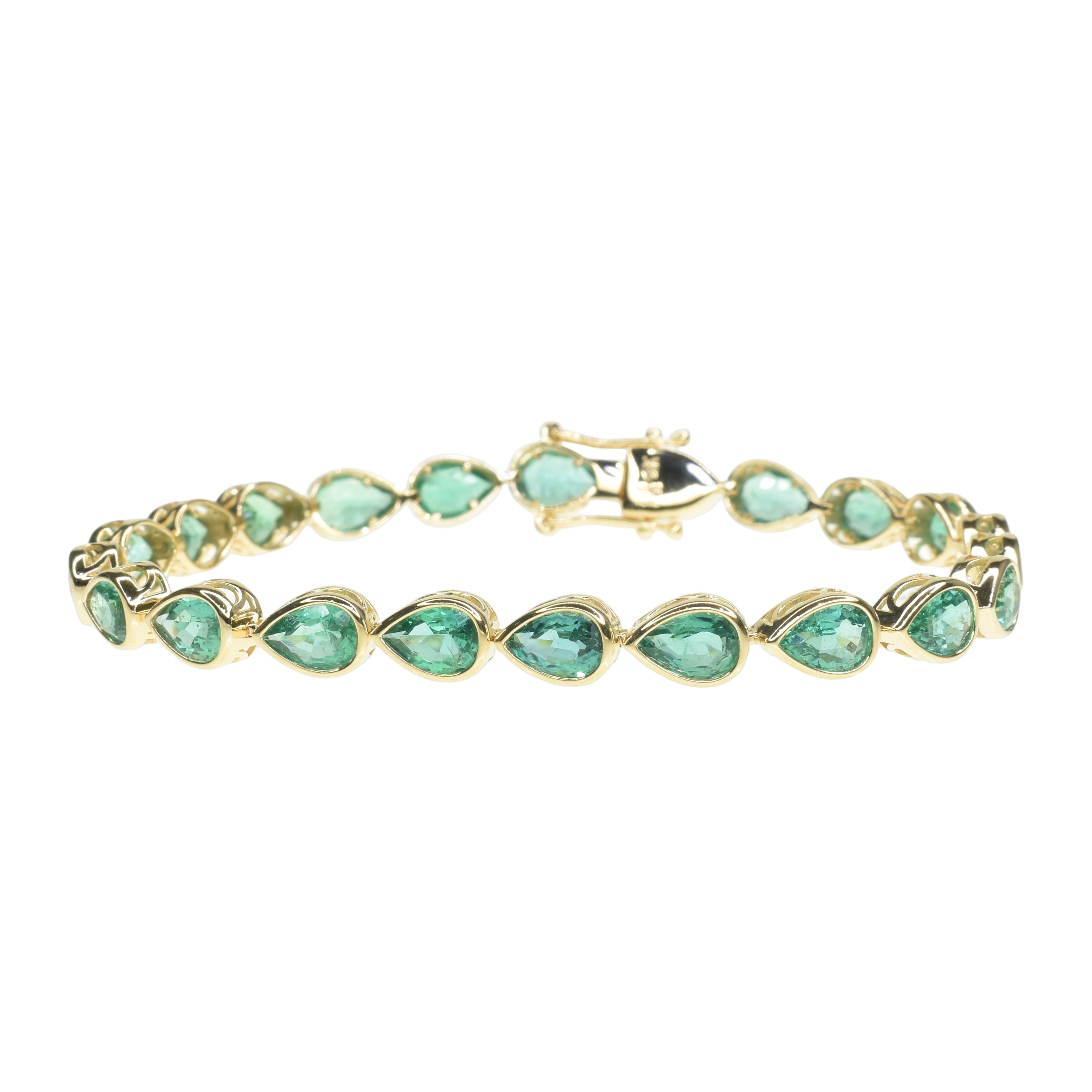 Pear Shaped Emerald Tennis Bracelet