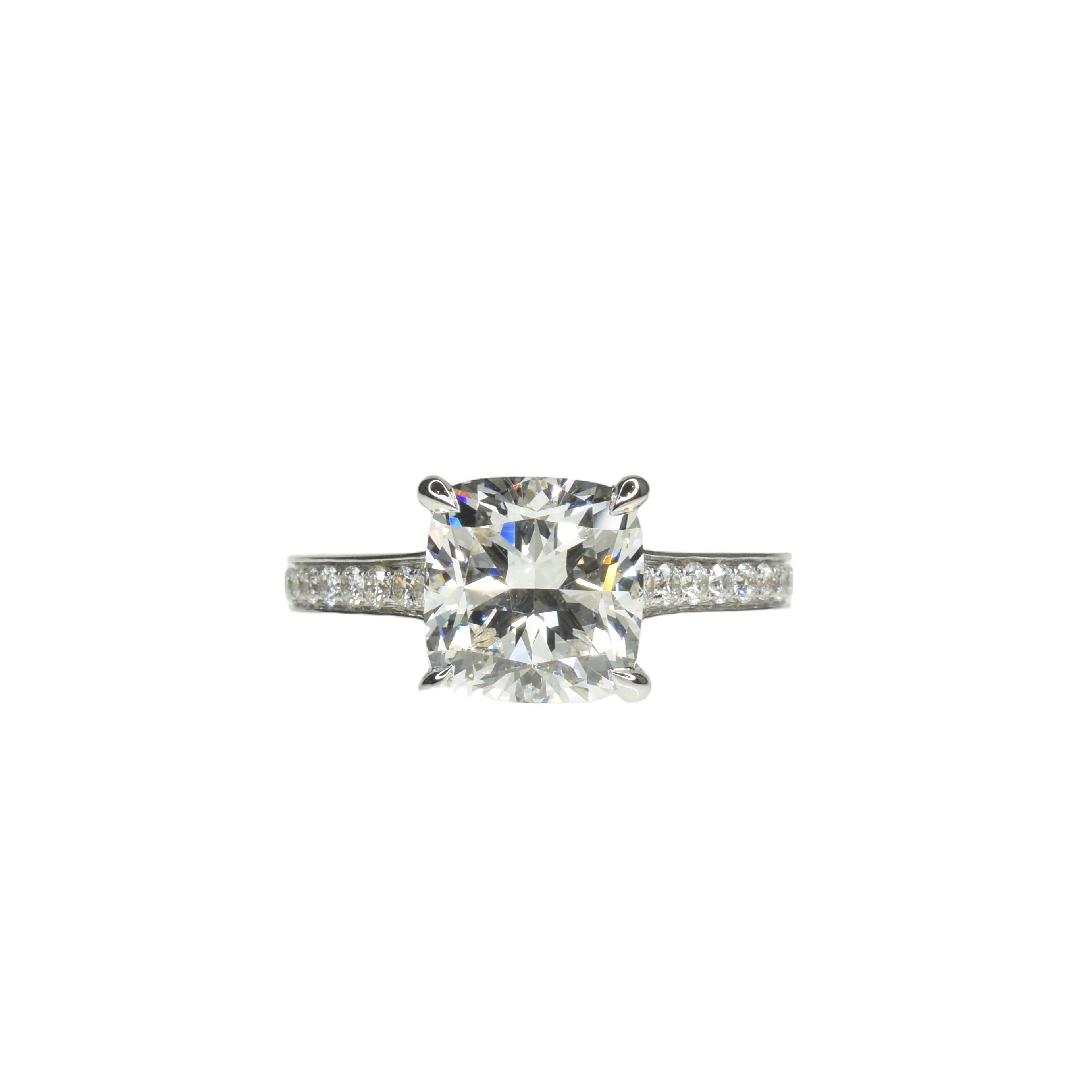 Cushion Diamond ring with pave setting