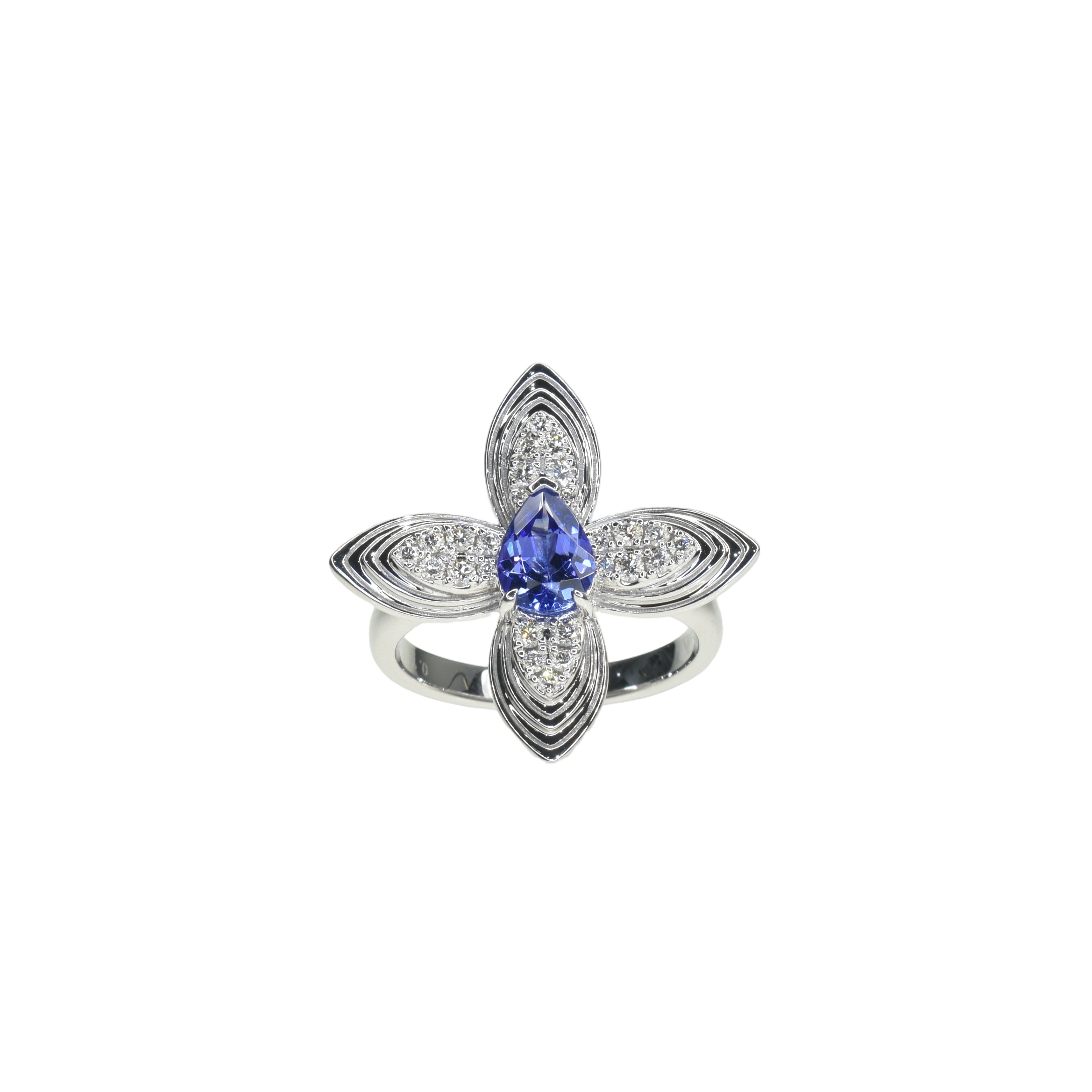 Petal Ring with Tanzanite