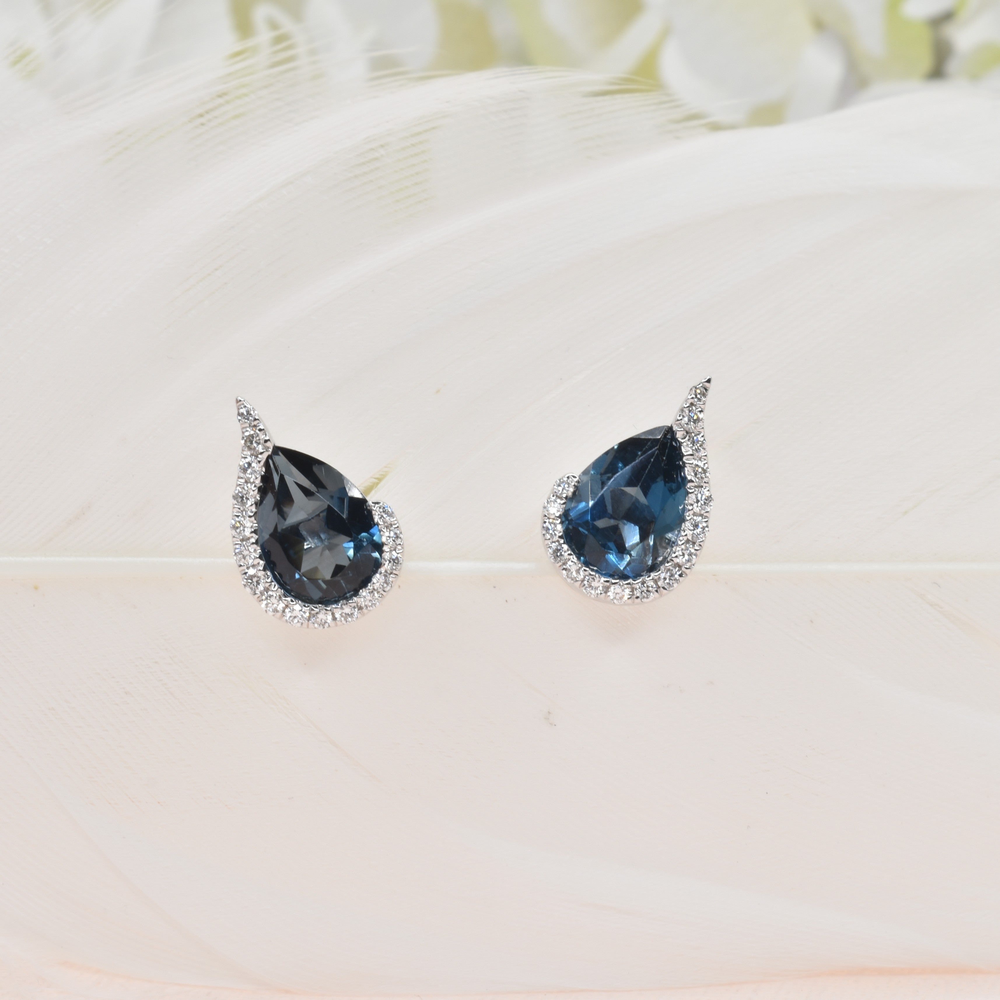 Pear Shape London blue topaz and diamonds earrings