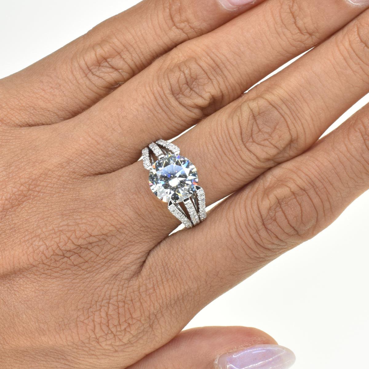 Round Diamond Ring with Triple Diamond Pave band