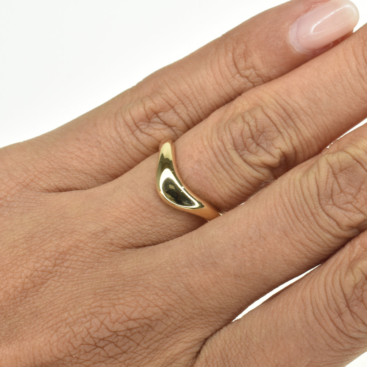 Bubble Style Curved Wedding Band