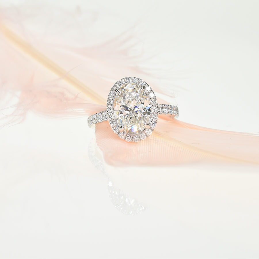 2ct Oval Shape Lab Grown Diamond Engagement Ring with Halo