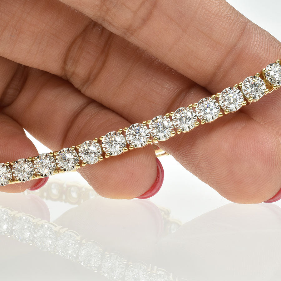 Majestic Bracelet with 2.7mm Diamonds