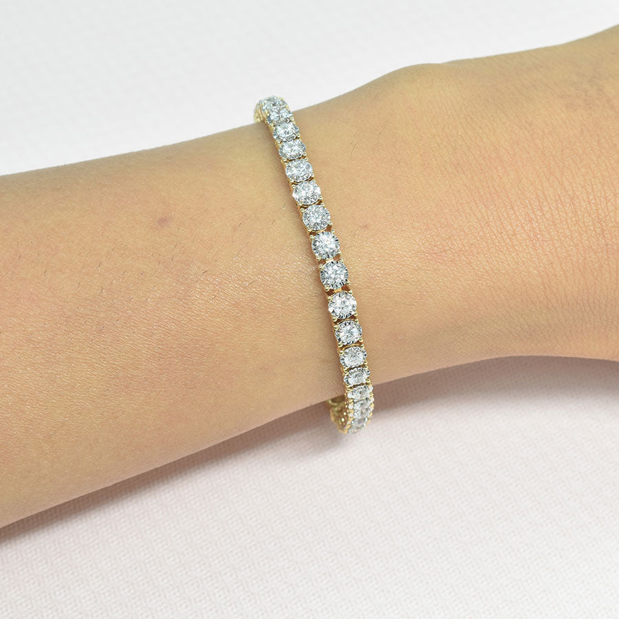Majestic Bracelet with 2.7mm Diamonds
