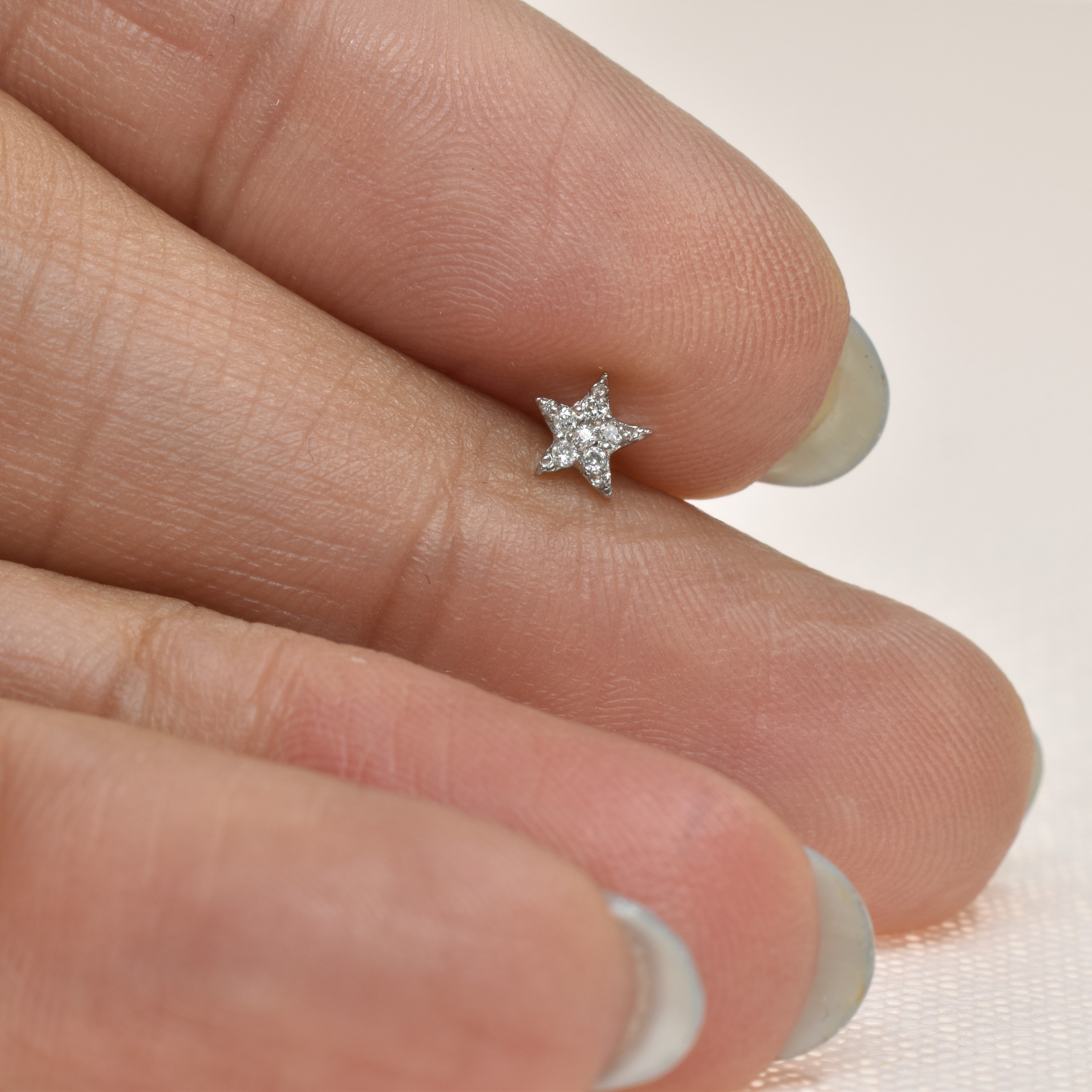 Star Threaded Stud Earring