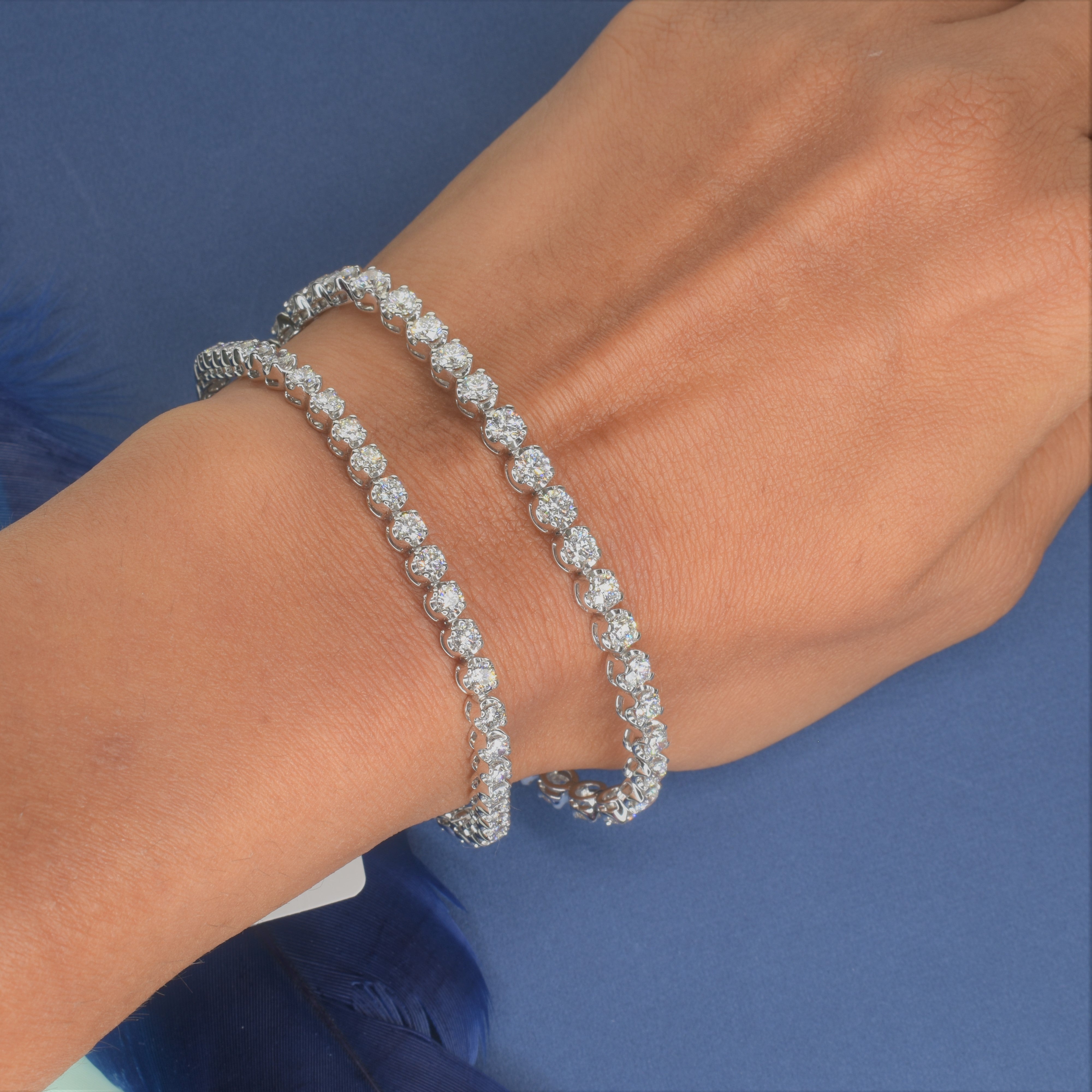 Embrace Bracelet with 2.8mm Diamonds