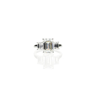 Emerald cut Triology Ring