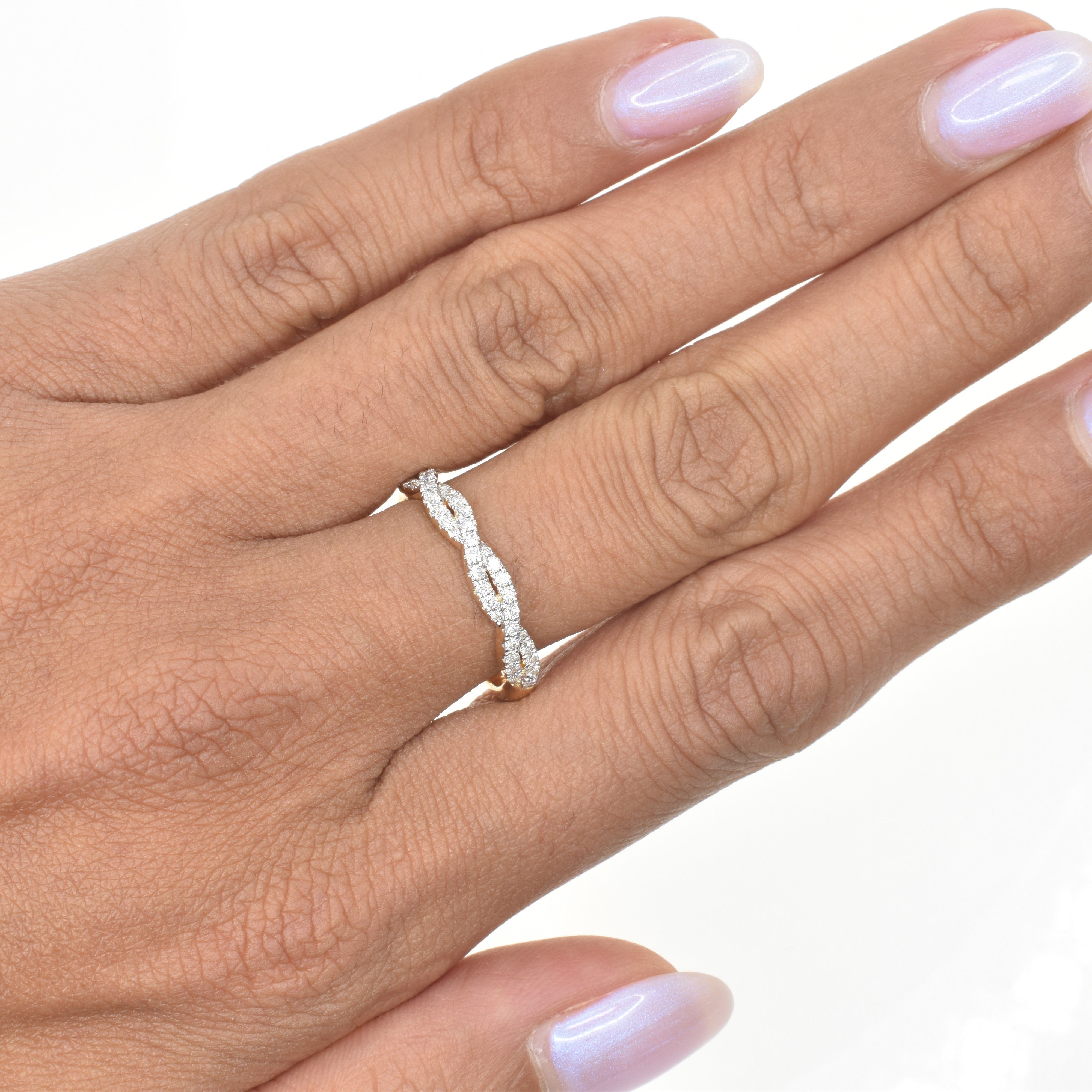 Intertwined half band