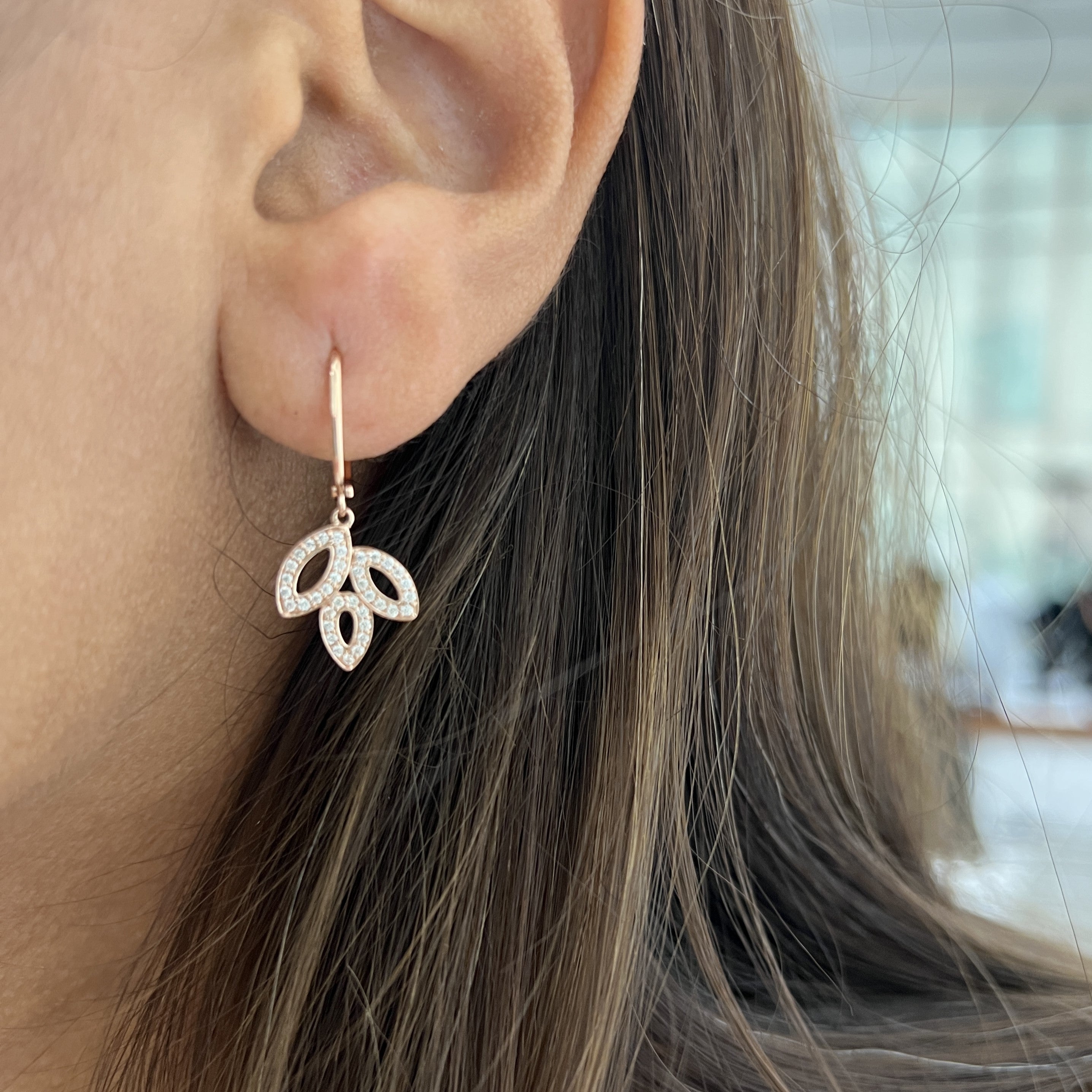 Leaf Hanging Earrings