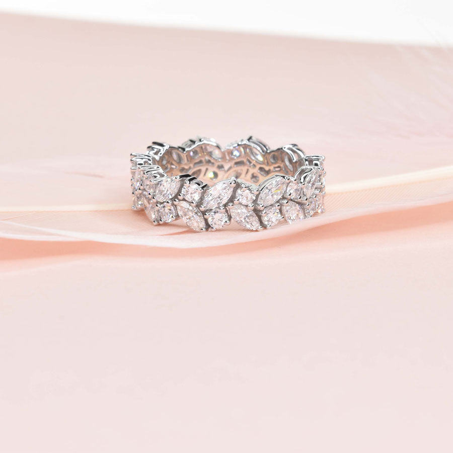 Leaf Eternity Band