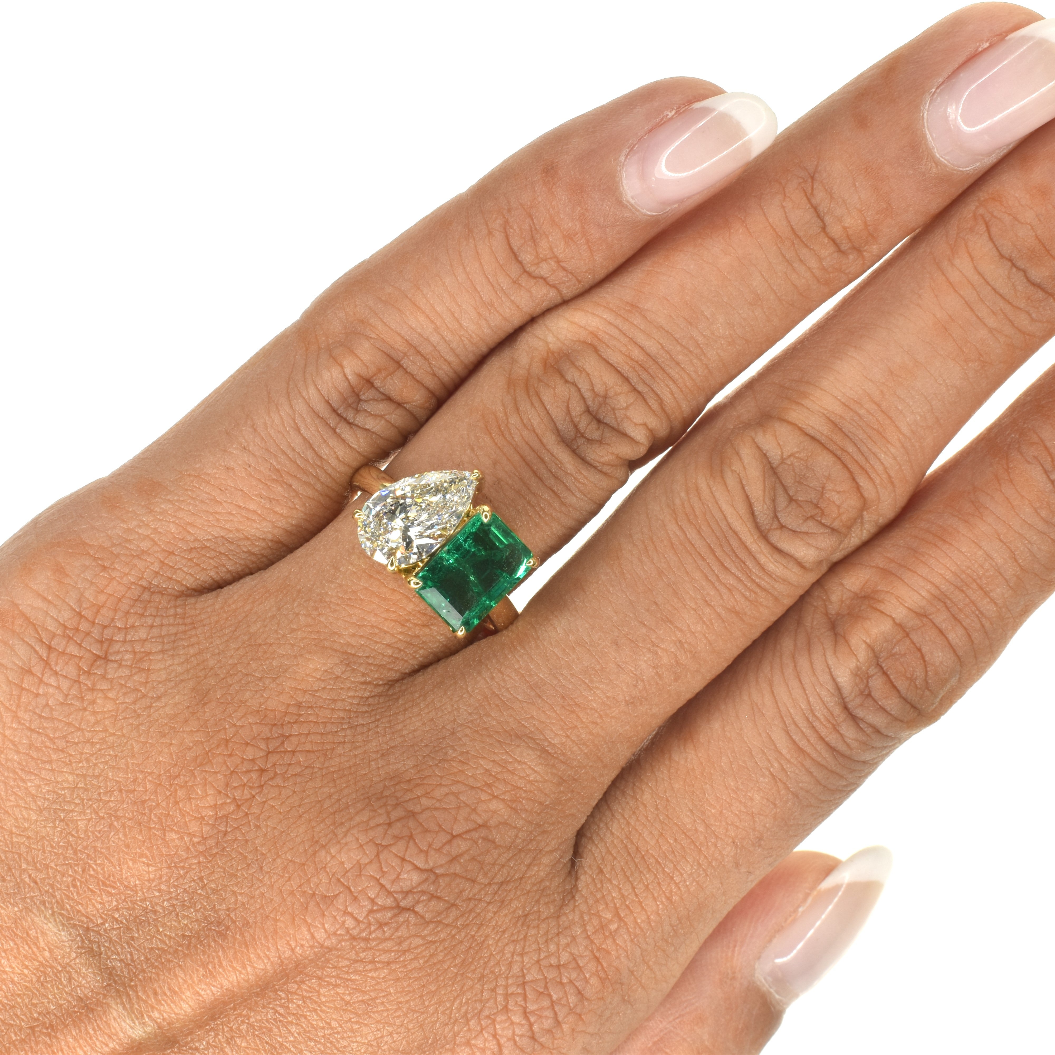 Moi Et Toi ring with Diamond and Emerald