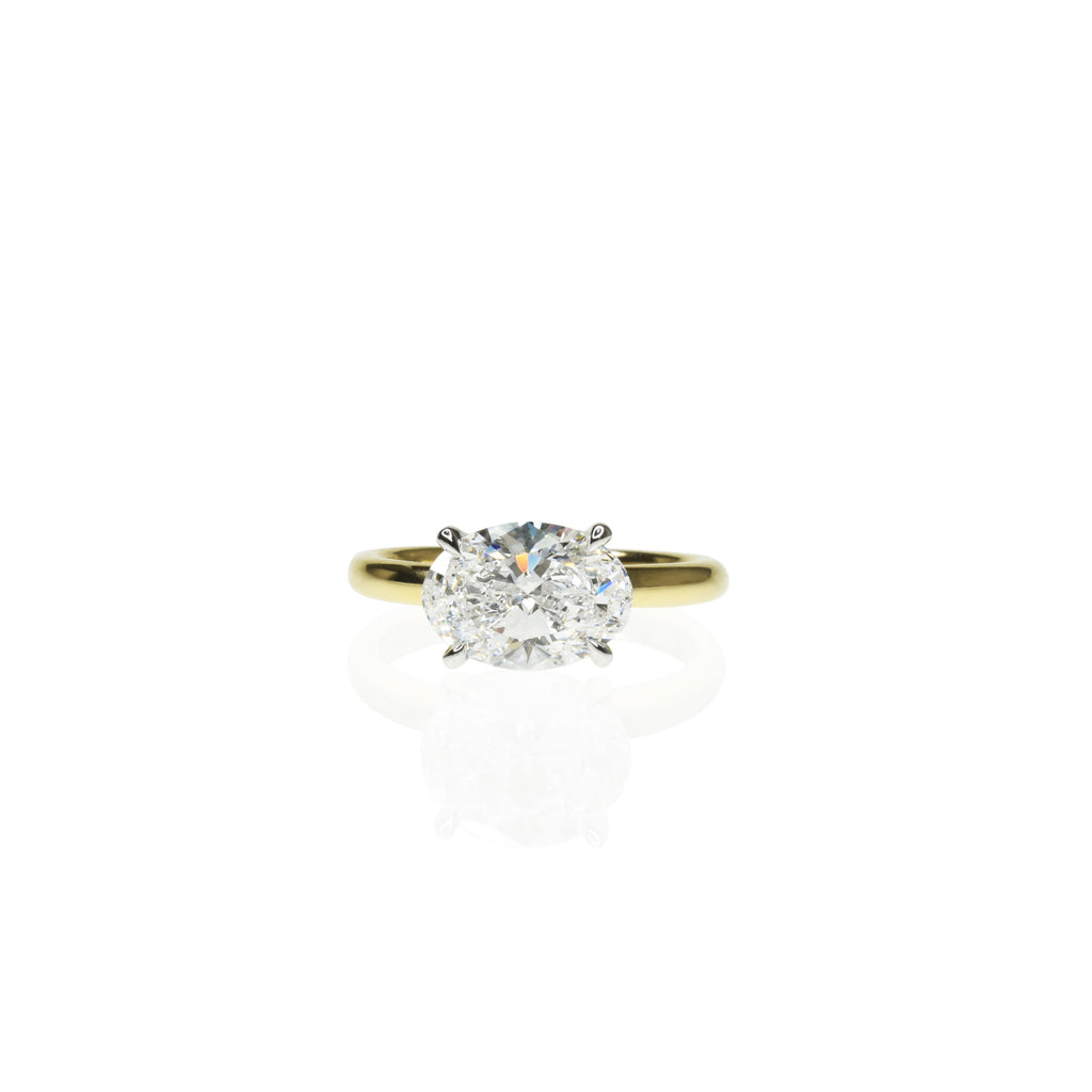 Larissa - 14K White Gold Horizontal Oval Solitaire Engagement Ring –  Everett Jewelry