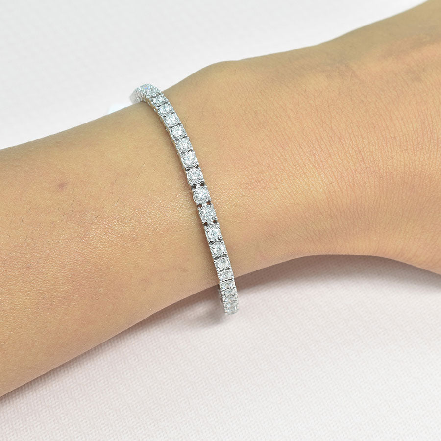 Majestic Bracelet with 2.1mm Diamonds
