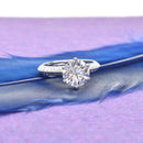 Round Diamond Ring with Knife Edge Pavé Diamond Band
