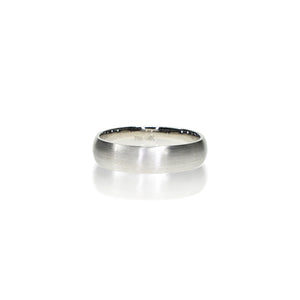 Classic Mens Wedding band