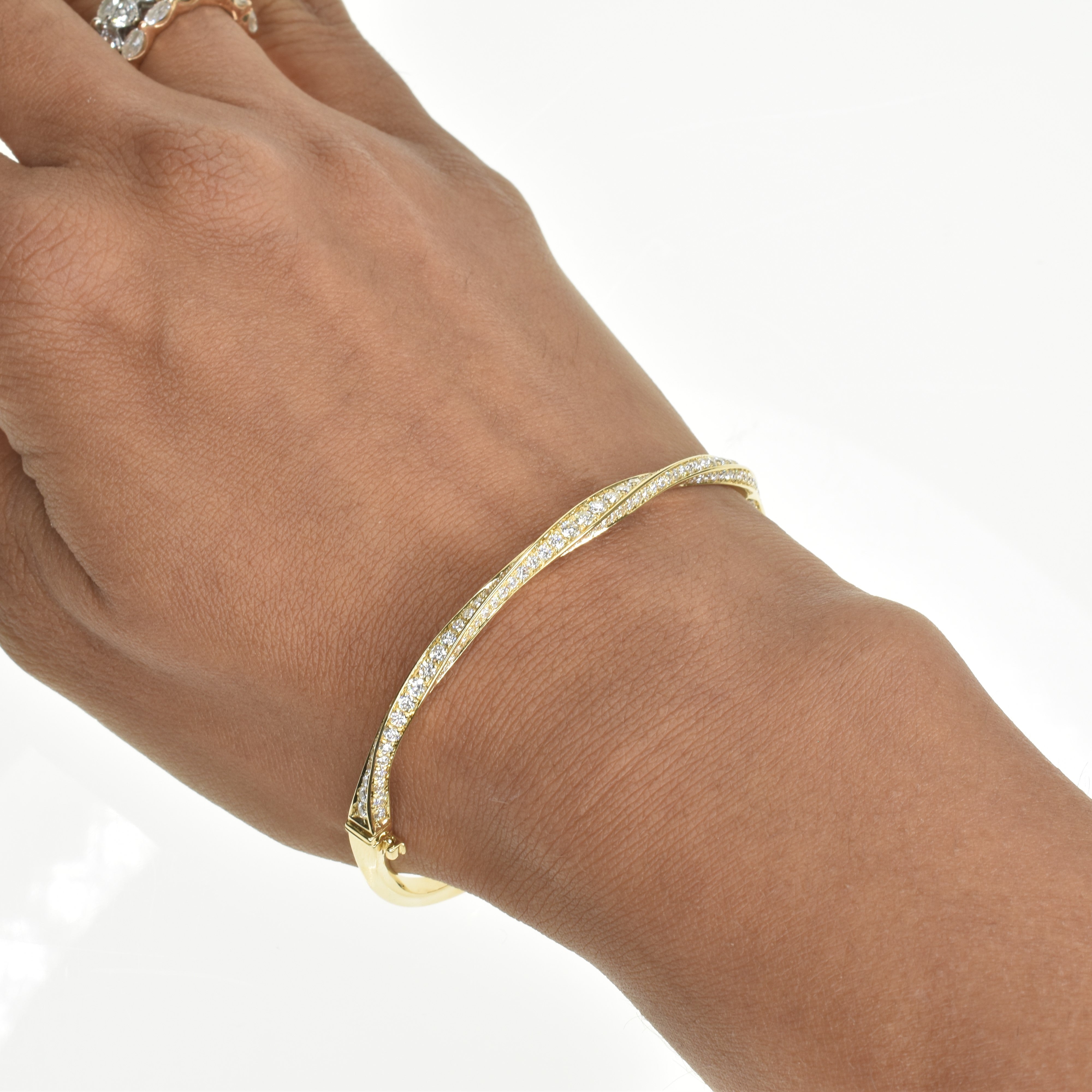 Swirl Diamond Bangle